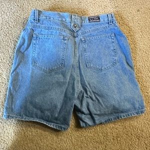 Vintage Rockies size 15